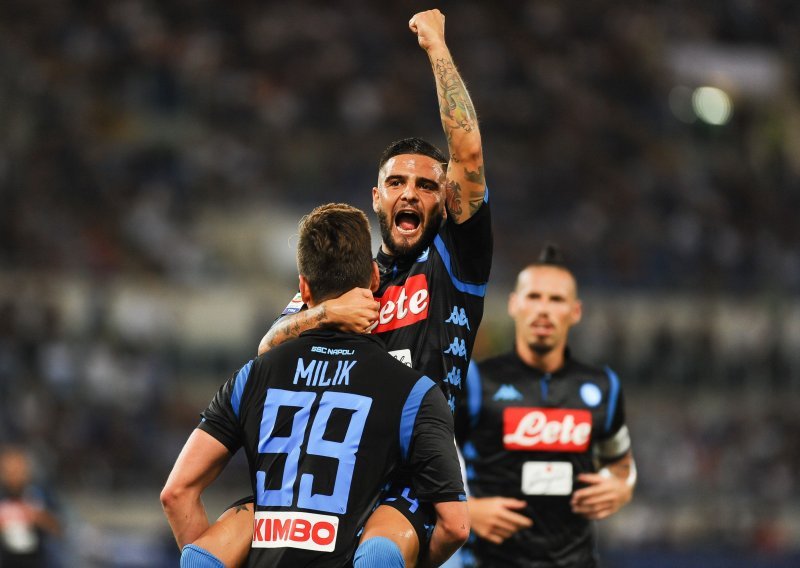 Milan protiv Napolija vodio 2:0, ali i izgubio; Halilović i Rog ostali na klupi