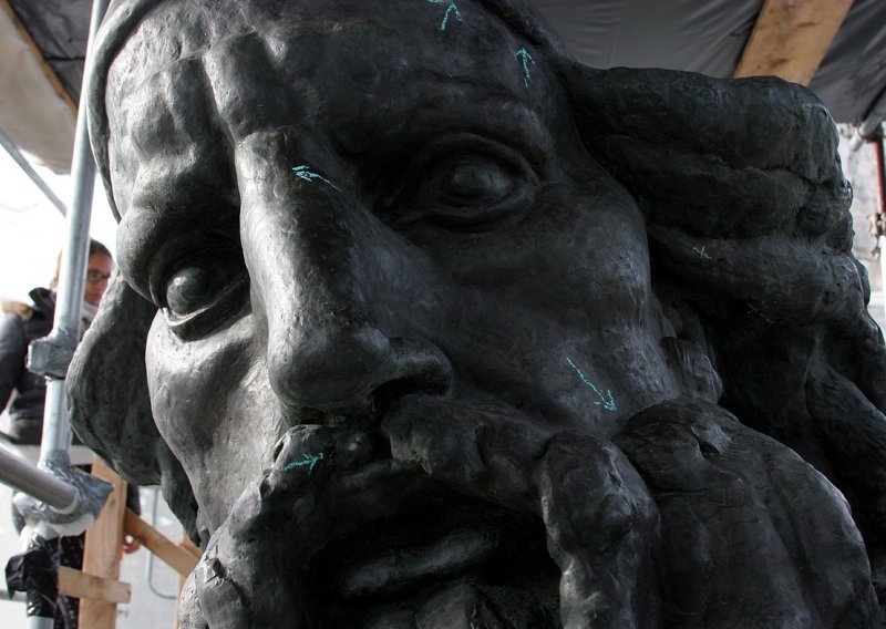 Dramatična štorija o splitskom spomeniku Grguru Ninskom
