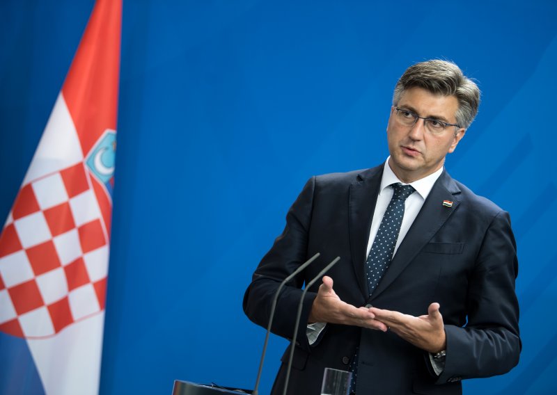 Plenković održao predavanje na njemačkom, napao populiste