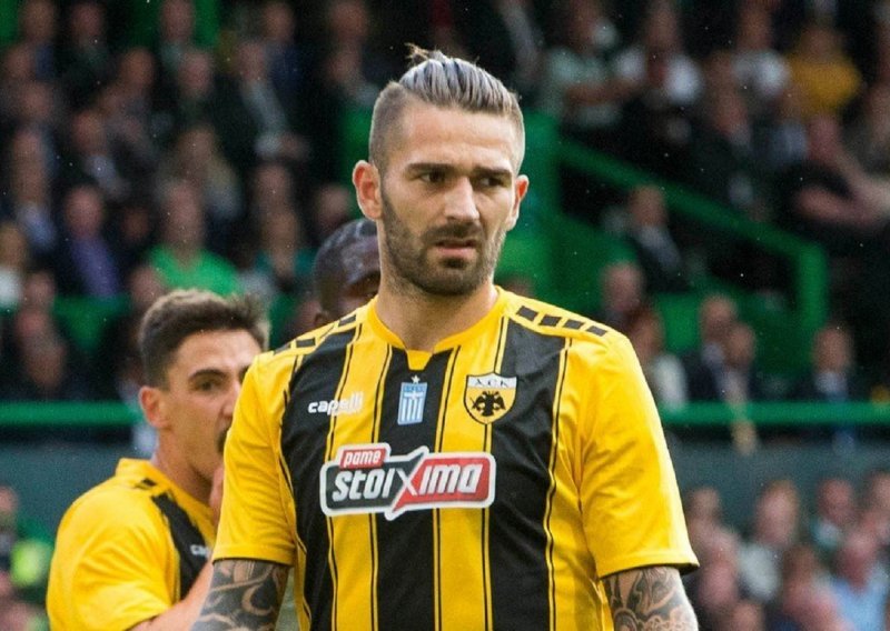 Marko Livaja udario Srbina Lazovića i zaradio suspenziju za grupnu fazu Lige prvaka