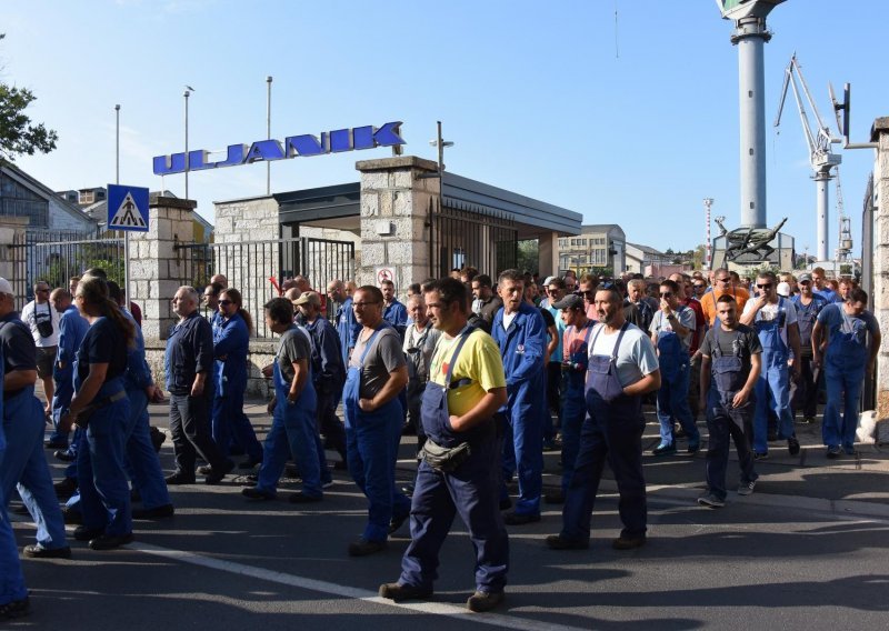 Tri sindikata Uljanika pišu Plenkoviću: Pokaži da ti je stalo do očuvanja brodogradnje