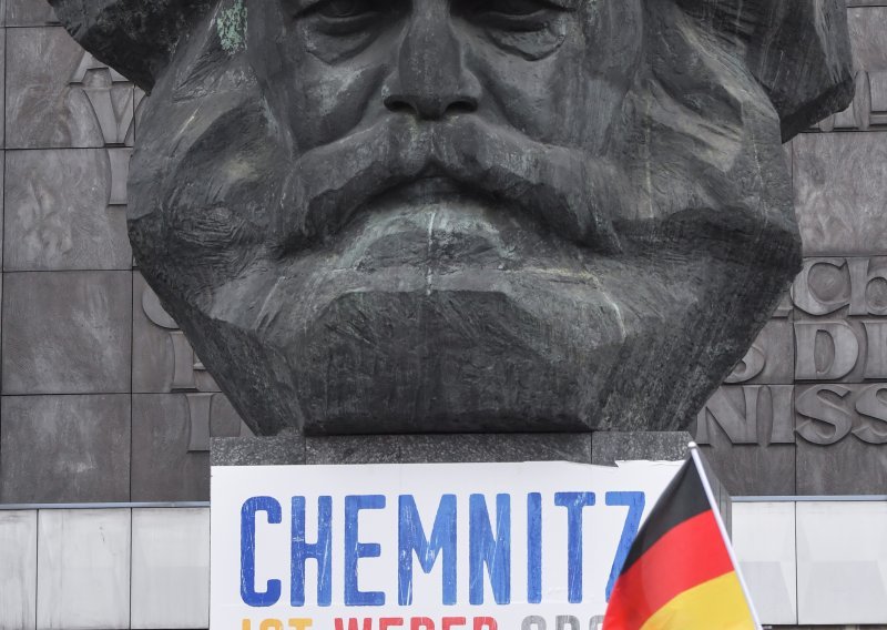 Zbog migranata na ulice Chemnitza izašle i ljevica i desnica