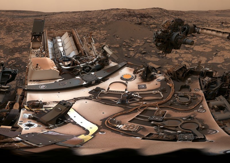 Oluja na Marsu je gotova, a rover Curiosity nam je poslao i selfie