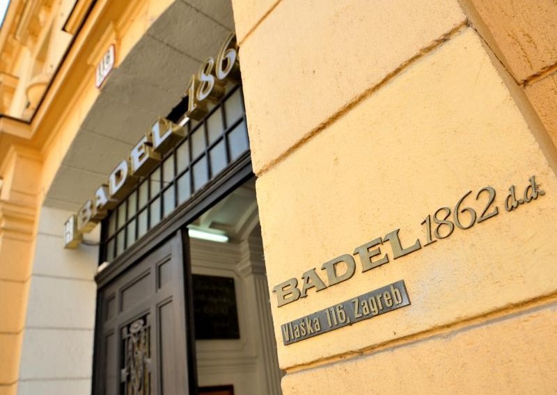 Četiri tvrtke žele strateški investirati u Badel 1862
