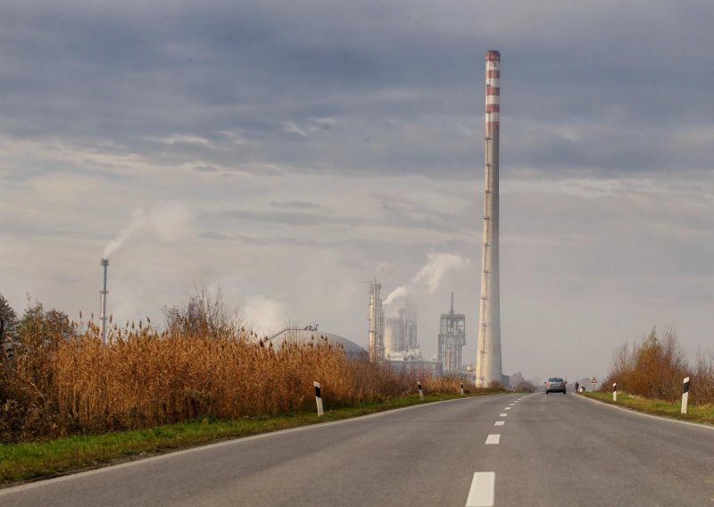 Gotovo je: Petrokemija više nije državna tvrtka, novi vlasnici su Ina i PPD