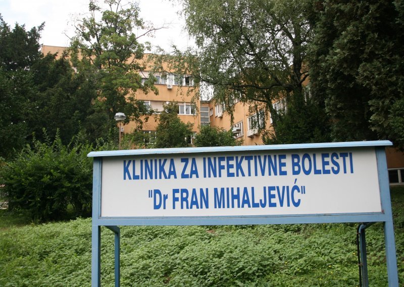 Pet osoba oboljelih od bolesti Zapadnog Nila bori se za život: U dubokoj su komi i na aparatima
