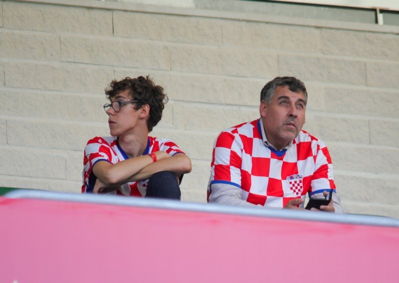 Hrvatski navijači u Elcheu duboko razočarani, ovo su neke njihove  reakcije; Španjolci ostali u čudu
