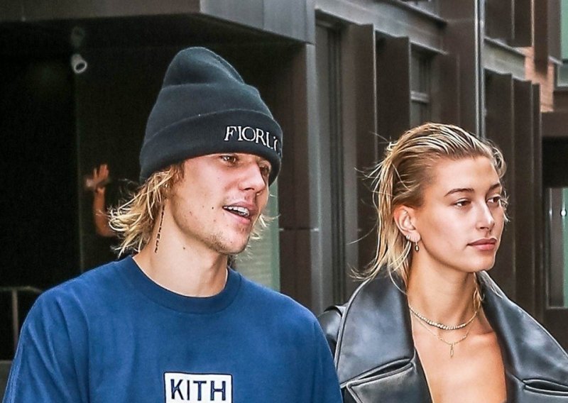 Hailey Baldwin tvrdi da još uvijek nije postala gospođa Bieber