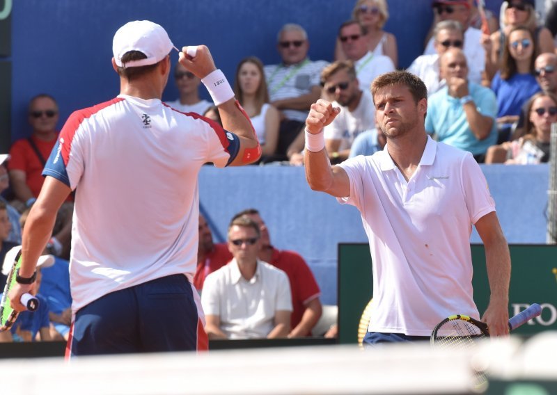 Amerikanci u strašnoj drami svladali Dodiga i Pavića i produžili neizvjesnost u Davis Cupu