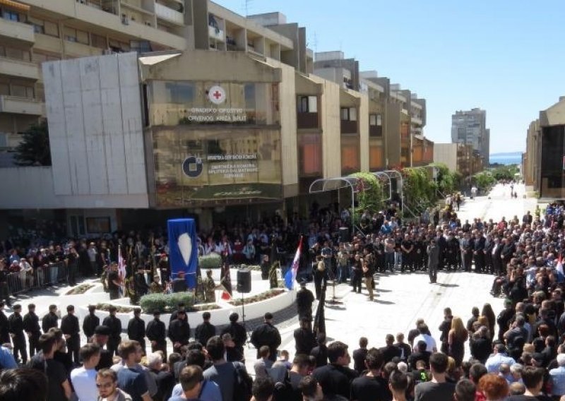 'Hoće li provalnici iz redova HV-a biti nagrađeni stanovima'