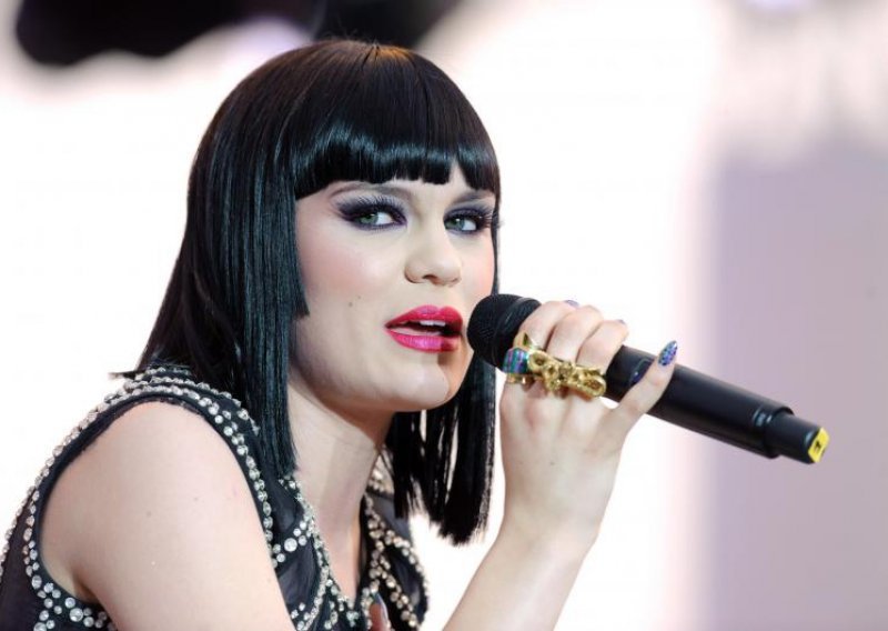 Jessie J i BoB imaju najunosniji duet 2011. godine