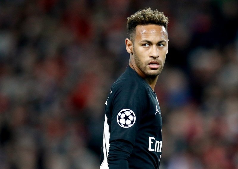PSG nema konkurenciju u Francuskoj; Parižani se na krilima Neymara prošetali Nicom
