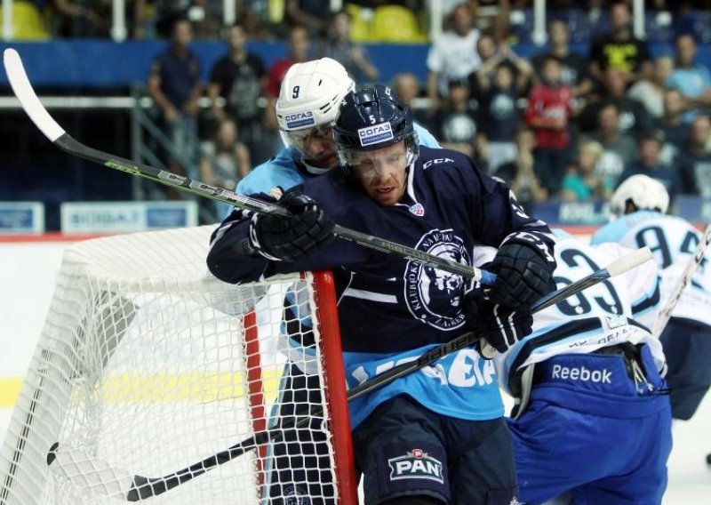 Debakl Medveščaka; jedan od najtežih poraza u KHL-u