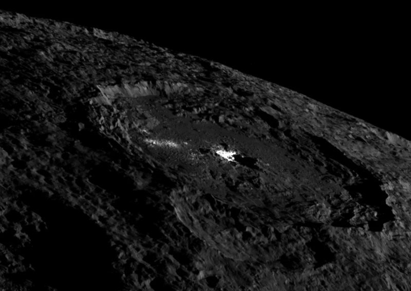 Znanstvenici iznenađeni: Na planetu Ceres pronađeni aktivni ledeni vulkani