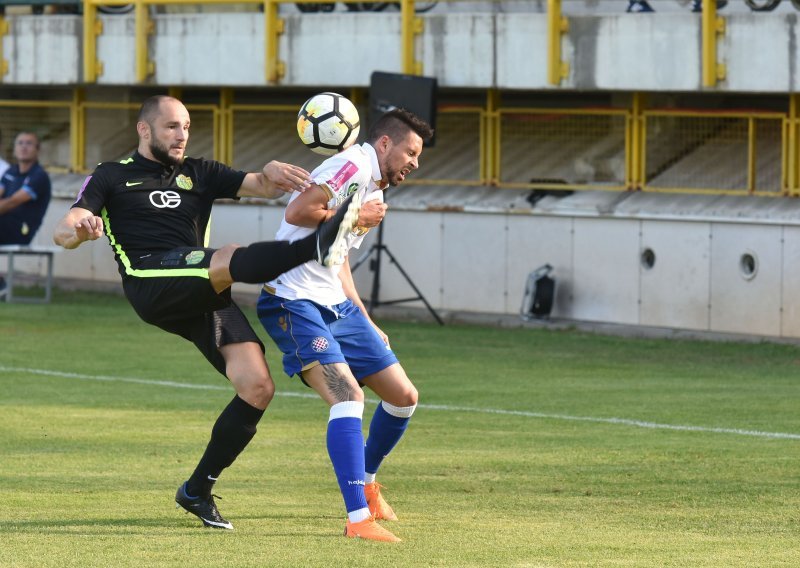 Istra je nakon prve pobjede promijenila trenera, a u goste joj dolazi Hajduk