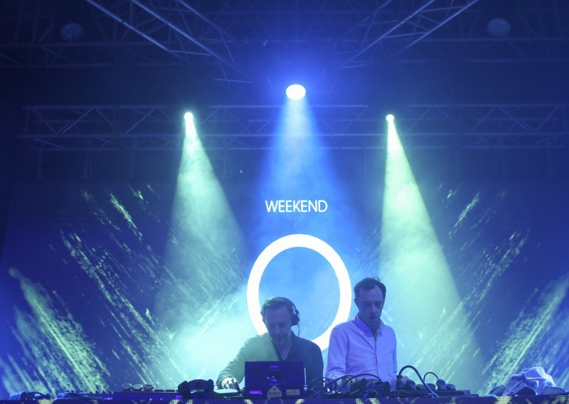 Fantastičnim nastupom belgijskog dua 2manydjs zatvoren 11. Weekend Media Festival