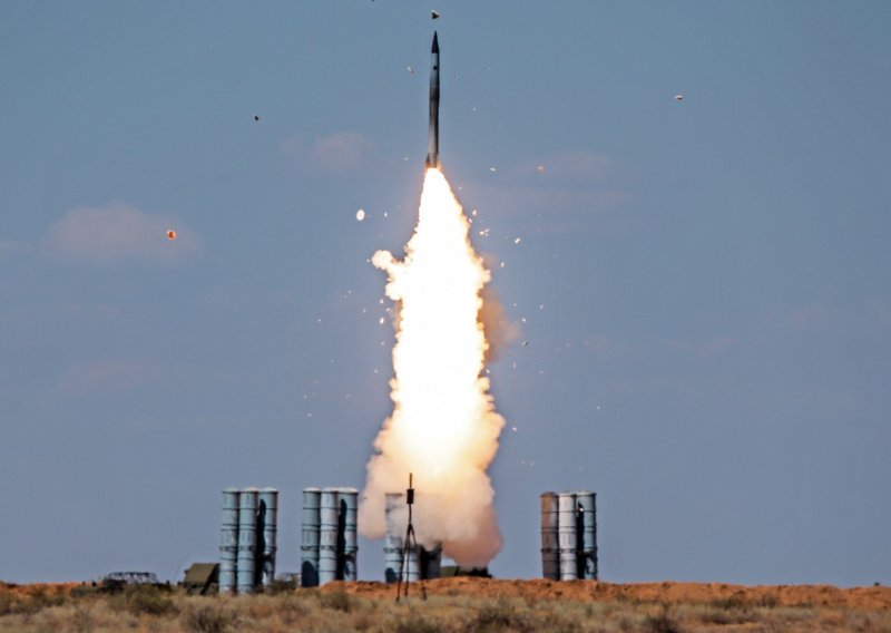 [VIDEO] Ovo je moćni ruski raketni sustav koji je dodatno unio nemir na Bliskom istoku