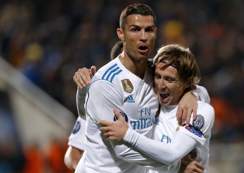 Ljubomorni se Ronaldo ipak javio; čestitao je Luki Modriću na nagradi, ali...