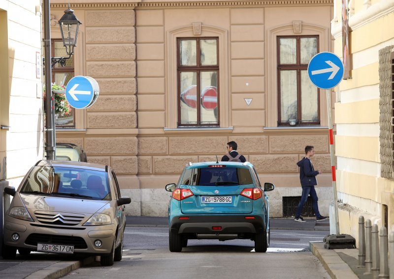 Je li obavezno skretanje desno ili lijevo? Pogledajte kako u Zagrebu zbunjuju vozače