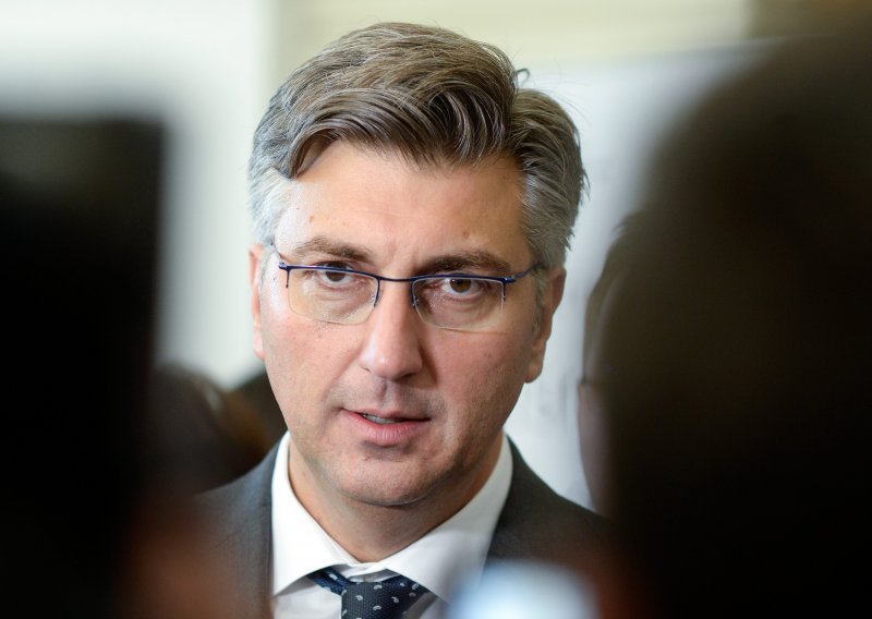 Plenković: Treba učiniti apsolutno sve da se preveniraju bilo kakve tenzije u društvu