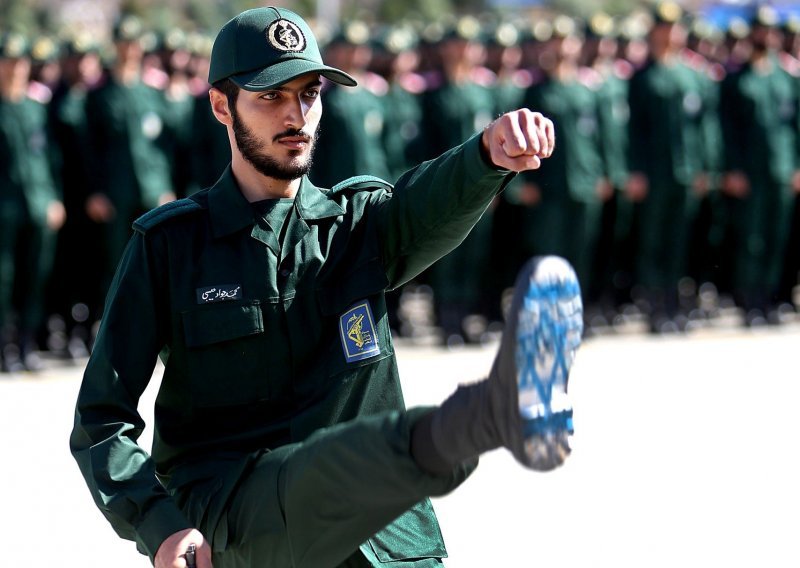 SAD službeno označile iransku Revolucionarnu gardu kao terorističku organizaciju