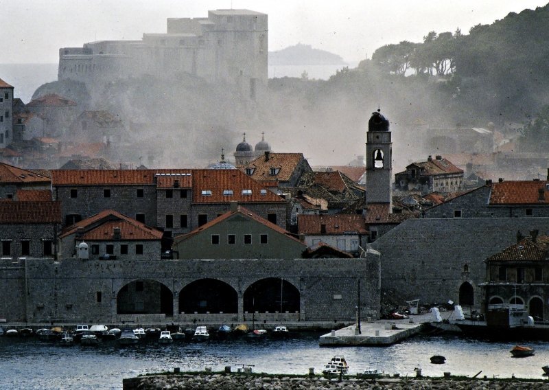 Na današnji dan prije 27 godina počeo napad na Dubrovnik i jug Hrvatske