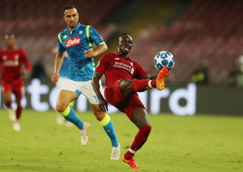 Napoli se spasio u 90. minuti, Zvezda doživjela najteži europski poraz u povijesti kluba