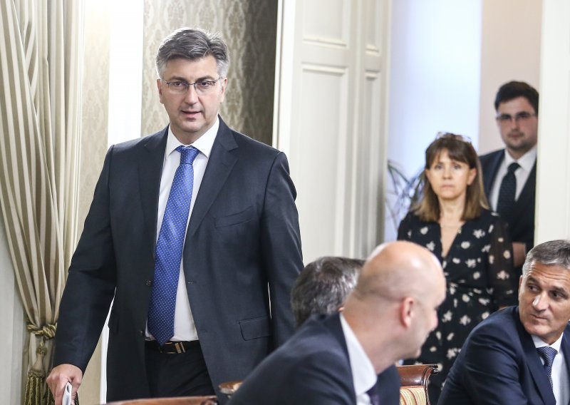 Na Vladi prijedlog proračuna za 2019., tehnički rebalans i konačni prijedlozi poreznih zakona