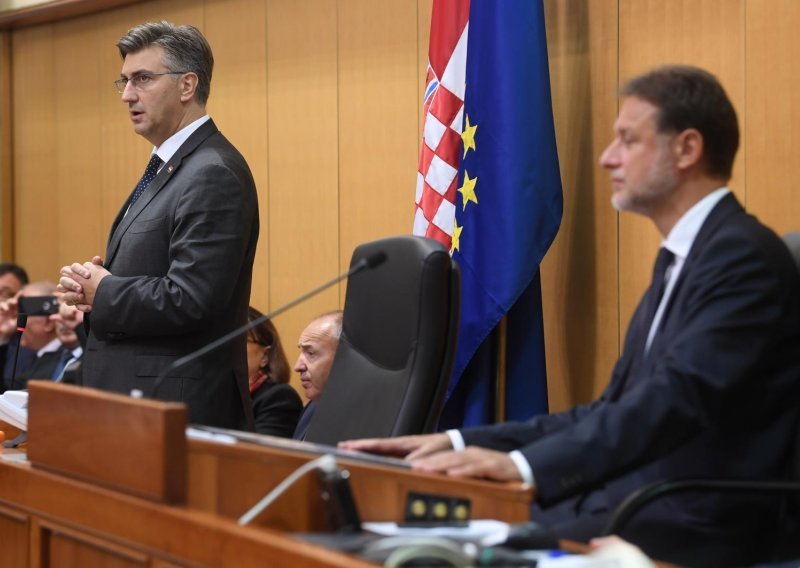 Buran tjedan u Saboru: Plenković podnosi izvještaj o radu Vlade, a sprema se i rasprava o opozivu Kujundžića
