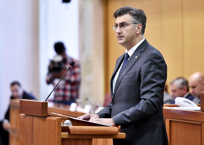 Plenković pred zastupnicima pozvao na optimizam, oporba žestoko uzvratila: Ovo je obmana!