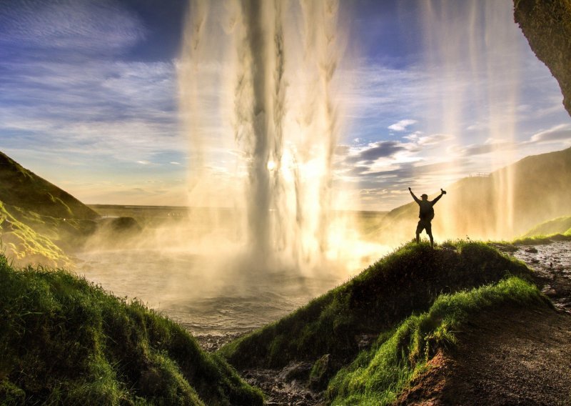 Tražite najljepši vodopad na svijetu? Island ima odličnog kandidata!