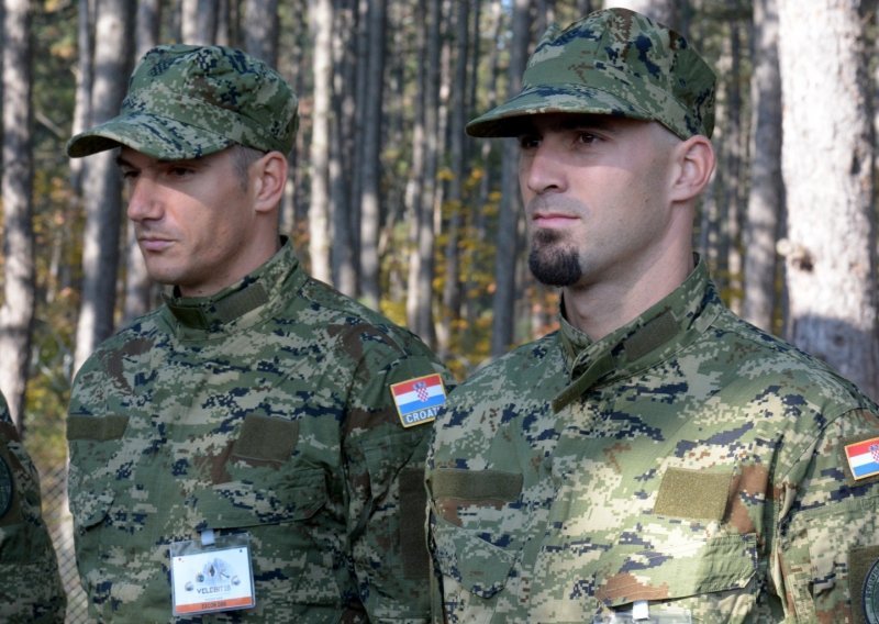 Valent i Martin Sinković navukli uniforme i pridružili se najvećoj ovogodišnjoj vojnoj vježbi