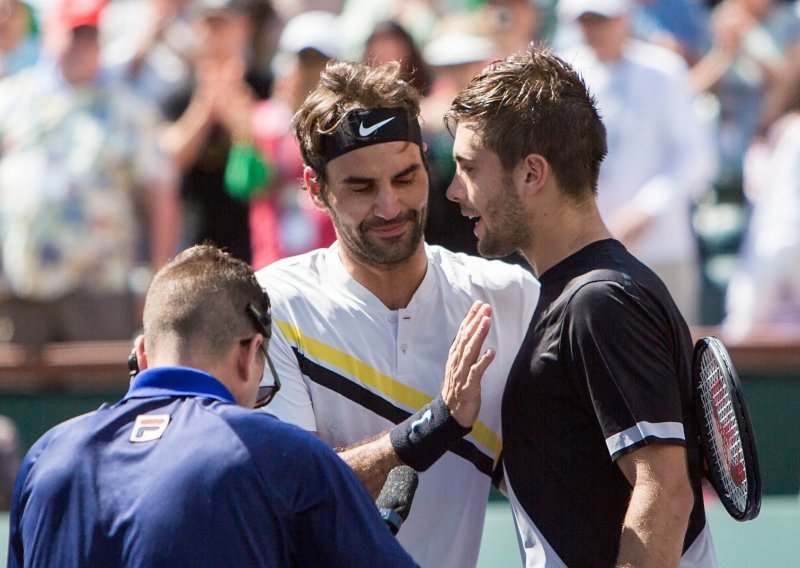 Fantastični Borna Ćorić totalno nadigrao velikog Rogera Federera i izborio finale Mastersa u Šangaju