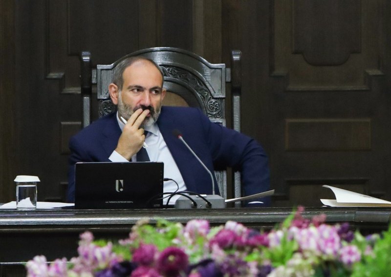 Izbori u Armeniji, premijer Pašinjan želi osnažiti svoju poziciju