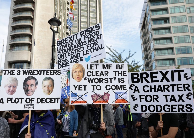 Oko 700 tisuća ljudi u Londonu marširalo za ostanak u EU-u