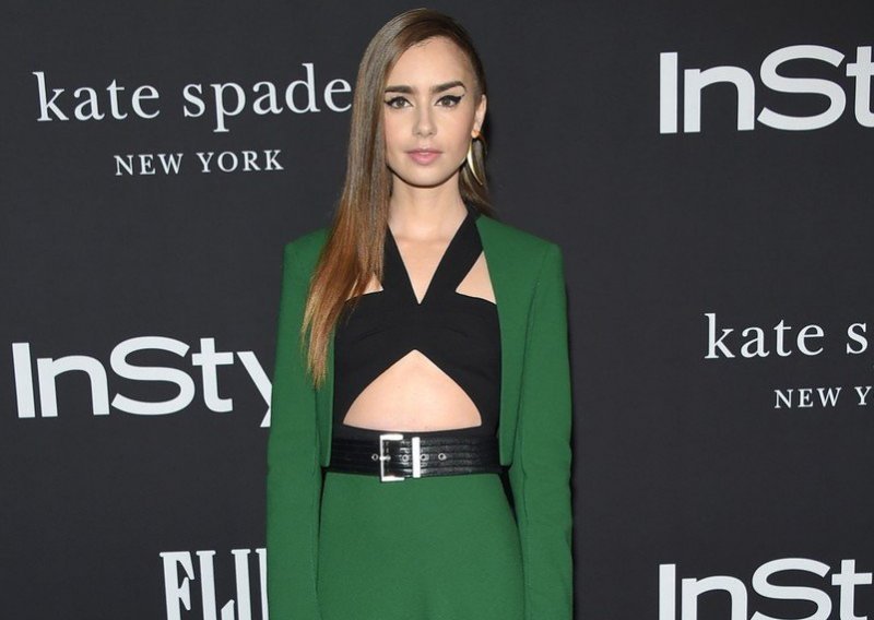 Prelijepa Lily Collins pokazala zavidnu liniju u dvobojnom izdanju