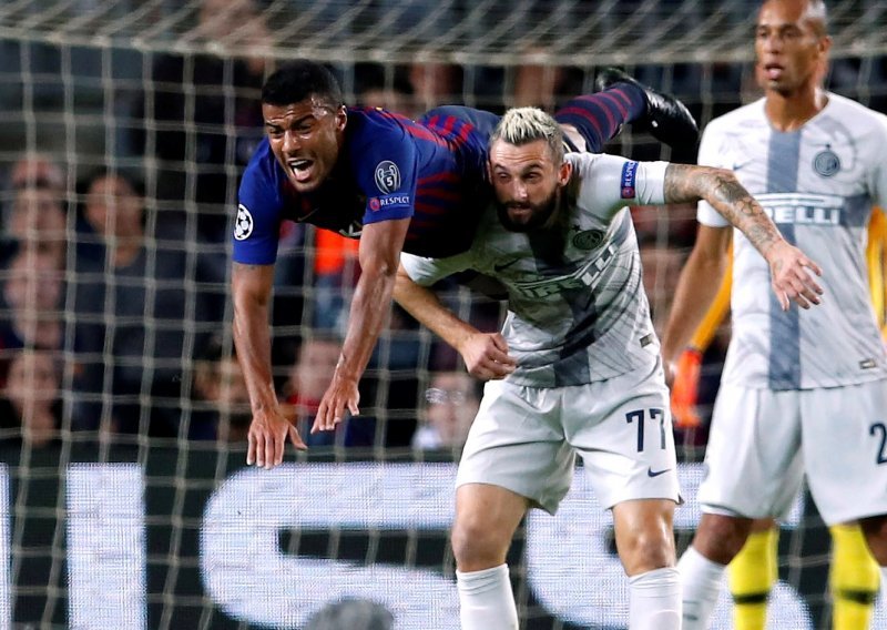 Barca i Rakitić u derbiju slomili Inter; Napoli ispustio cijeli plijen u Parizu; Zvezda teško nastradala na Anfieldu
