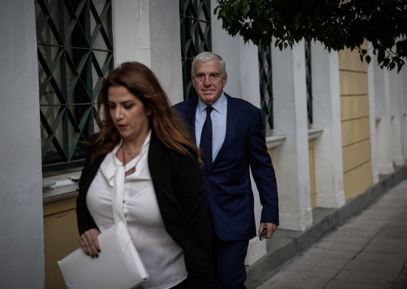Bivšem grčkom ministru obrane i njegovoj supruzi zbog pranja novca prijeti dugogodišnji zatvor