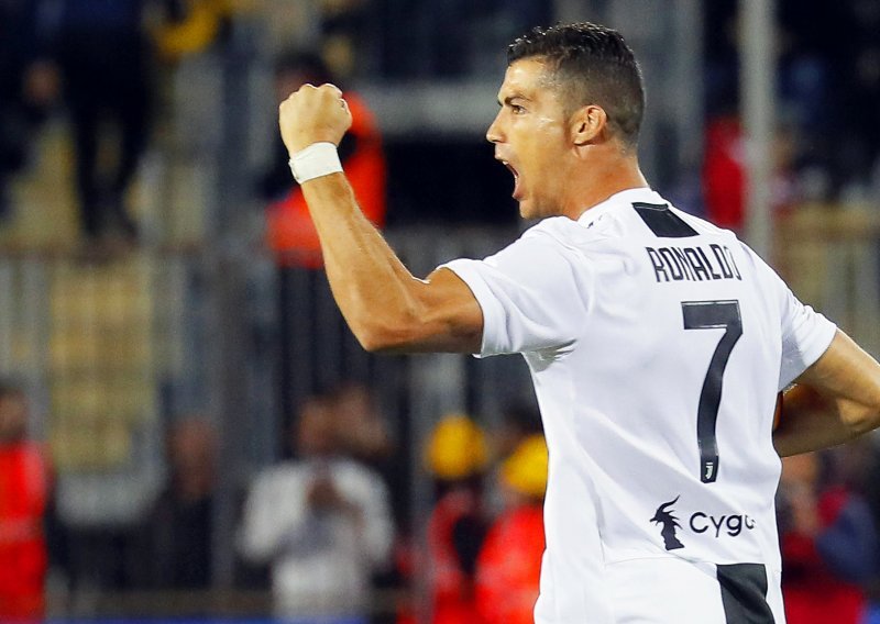 Juventus gubio, ali onda se ukazao Ronaldo i ovom golčinom srušio Empoli