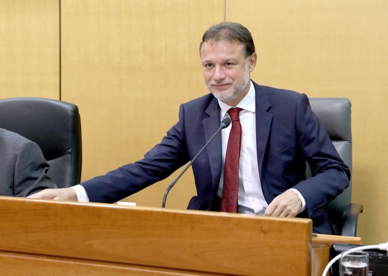 Jandroković: Neće biti rekonstrukcije Vlade, niti strahujemo od navodne Todorićeve 'crne bilježnice'