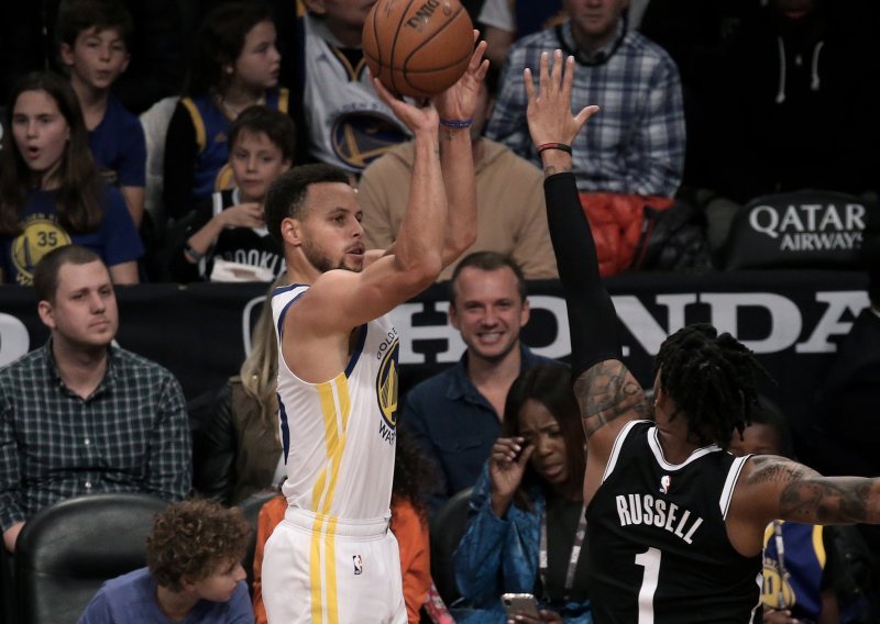 Stephen Curry u pobjedi Warriorsa postavio još jedan nevjerojatan NBA rekord