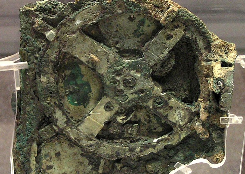 Na čuvenoj olupini s Antikitere otkriven drevni kostur
