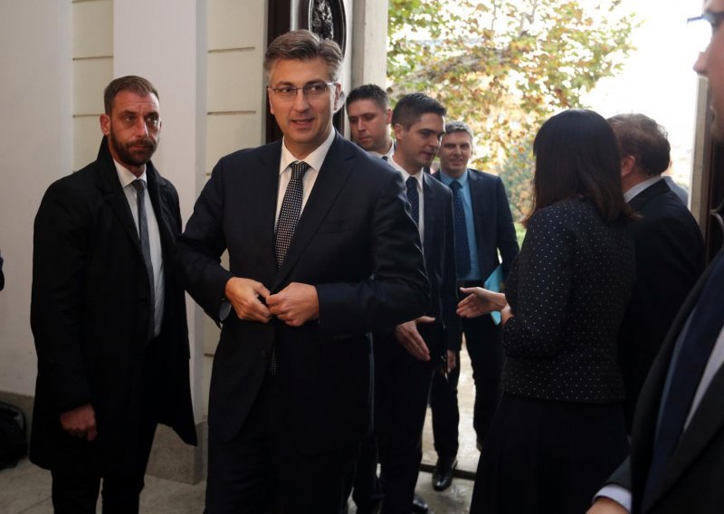 Premijer Plenković kaže da parlamentarne stranke koje su u većini daju potporu Vladi