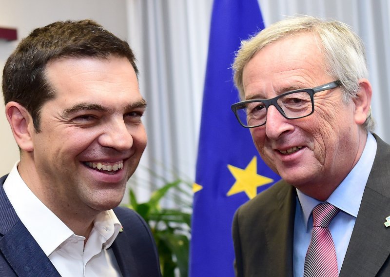Juncker: Grčka je poput krave na tankom ledu