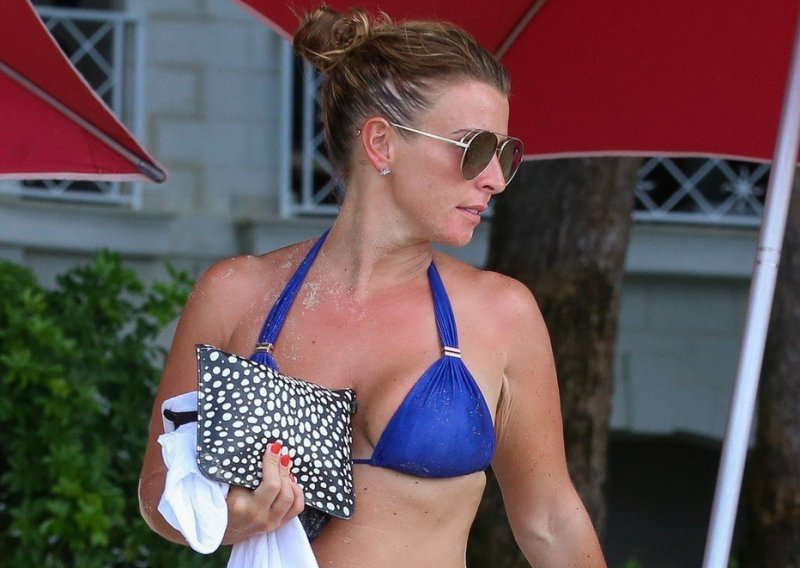 Coleen Rooney ponovo pokazuje zavidnu figuru u bikiniju