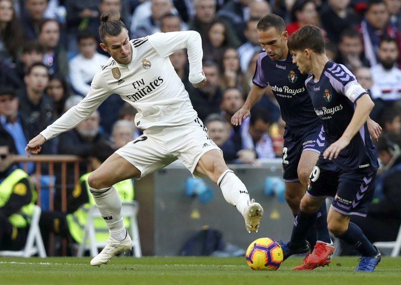 Real Madrid se u završnici spasio blamaže na Bernabeu; 'kraljeve' izvukli smiješan autogol i penal