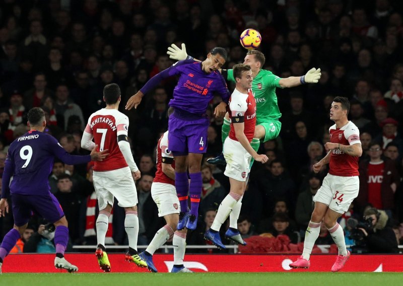U sjajnoj utakmici na Emiratesu Liverpool poveo, ali je Arsenal na kraju došao do boda