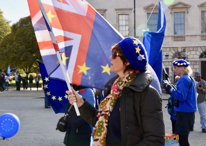 Pao dogovor o Brexitu? EU i Britanija usuglasili tekst o irskoj granici