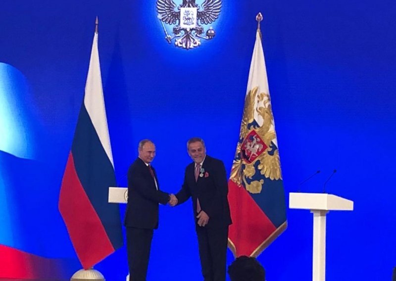 [FOTO] Putin u Moskvi Bandića odlikovao Redom prijateljstva
