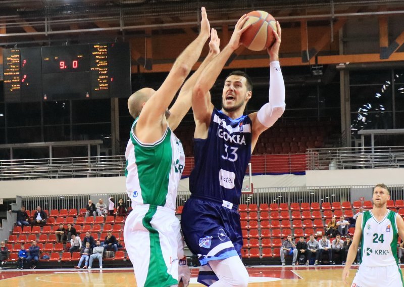 Hrvat iz Mostara, koji je iz rukometa pobjegao u košarku, najviši je igrač regionalne ABA lige